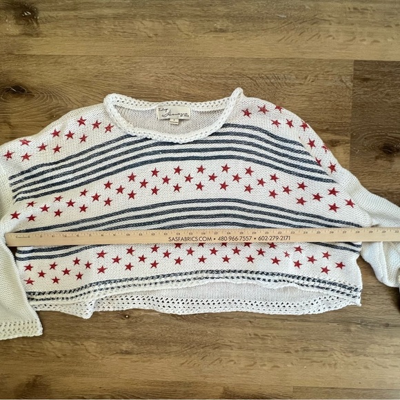 Vintage Havana Blue White and Red Star lightweight top for July 4th, patriotic - Picture 6 of 7